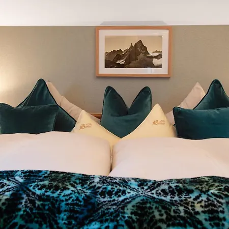 Sonne Hotel 4*
